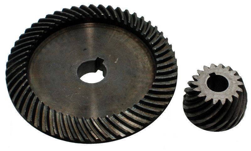 Шестерни (пара) цепной пилы Зенит ЦПЛ-406/2500 (d1&nbsp;14*82,5&nbsp;h1&nbsp;-&nbsp;11.5&nbsp;mm&nbsp;/&nbsp;d2&nbsp;10*30/h2&nbsp;22) 67349-4247 фото