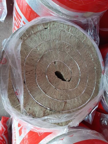 Утеплювач базальтовий для труб і димоходів Rockwool Alu lamella mat 30 мм уб019 фото
