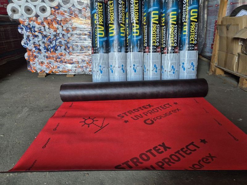 Супердиффузионная мембрана Strotex Q UV Protect, 230 g/m2 (чотирехшаровая) Стротекс УВ Протект ут003 фото