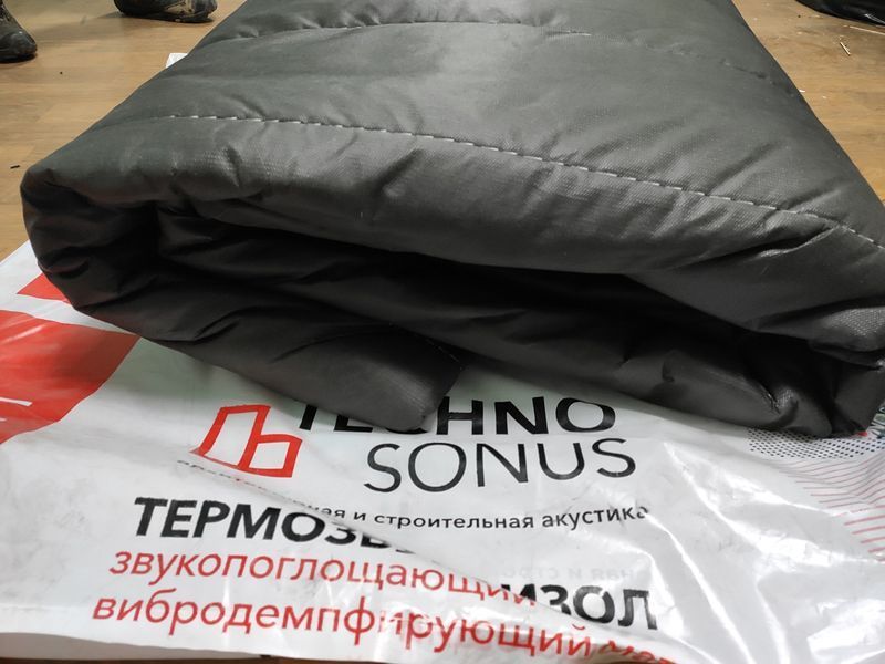 Термозукоизол Стандарт SONOTIZ (12мм) Звукоизоляция толщина - 12мм 1338337594 фото